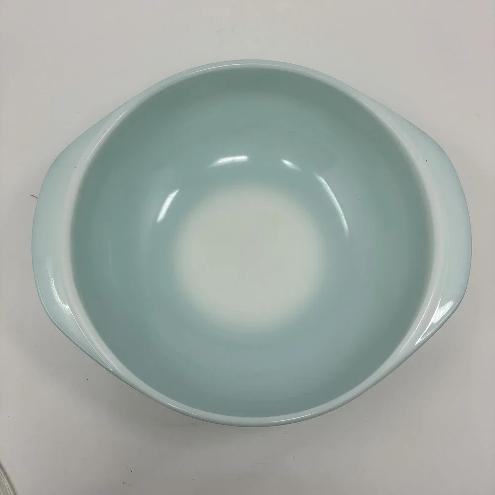 Vintage PYREX 024 Turquoise Glass Casserole Dish w Lid 2 QT Robins Egg Blue